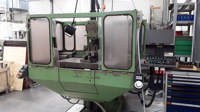 Milling machine DECKEL FP4MA
