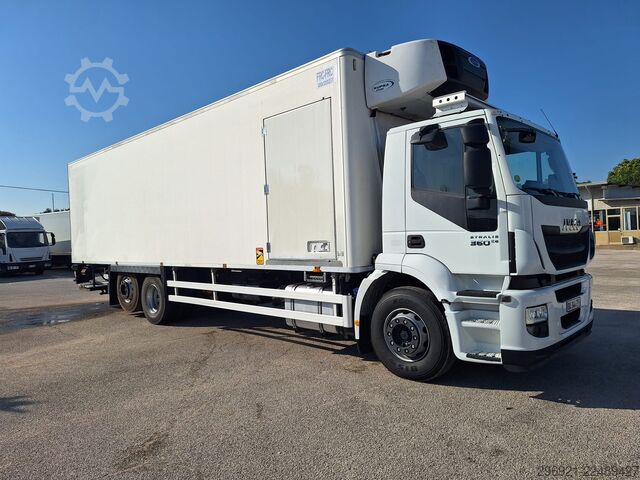 Furgão isotérmico com unidade frigorífica e SP IVECO STRALIS AD260S36Y\PS
