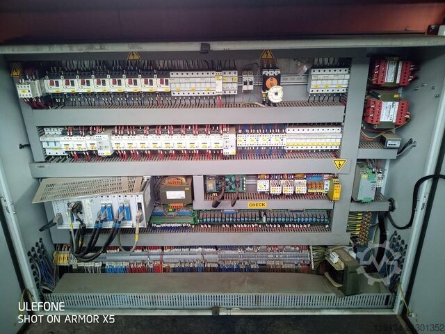 SCHNELL Mesa de Endireitamento e Corte OPTIBAT 65T/3/14 SCHNELL Straight and cut OPTIBAT 65T/3/14