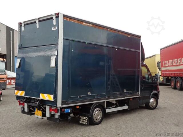 Jäähdytetty laatikko Iveco Daily 50c15 x+ Manual + Carrier + Flower transp...