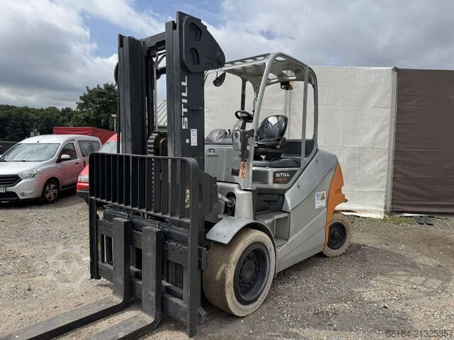 Električni viljuškar na 4 kotača Still RX60-60