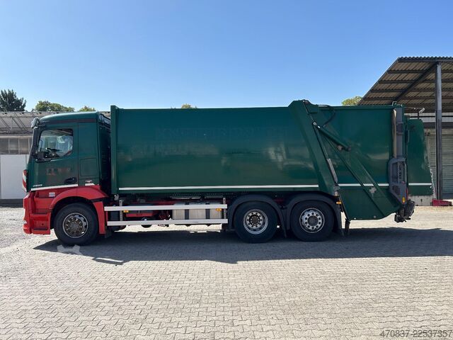 Prügiauto MERCEDES-BENZ 2533 / Faun VarioPress 524 + Schüttung