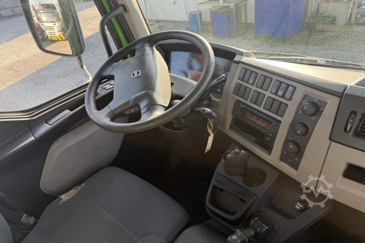 Φορτηγό κουτί (κουρμπαριστό) Volvo FLL-290 4x2R Getriebeschaden / Swiss-Vehicle