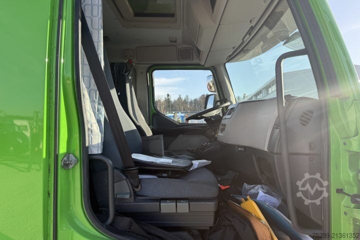 Φορτηγό κουτί (κουρμπαριστό) Volvo FLL-290 4x2R Getriebeschaden / Swiss-Vehicle