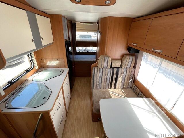 Alkov-elamuauto LMC Breezer A 664G - Etagenbetten - Klima - Tempomat
