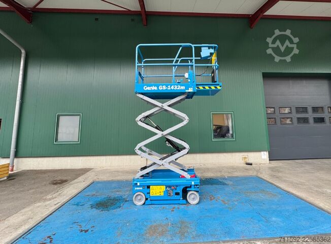 Elevadora de tijera Genie GS-1432m E-Drive