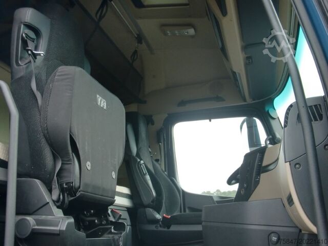 Volum SZM Mercedes-Benz Actros 1845 LS/NRL Standklima Retarder