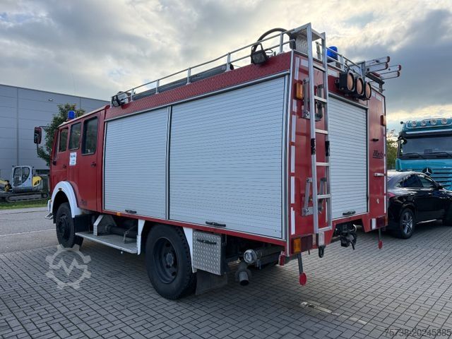 Camión caja MERCEDES-BENZ 1222 AF 4x4 ALLRAD/Feuerwehr /Pumpe