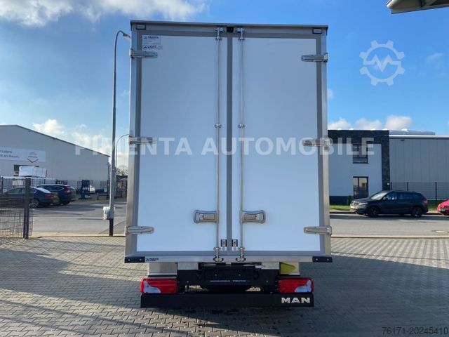 Furgão fechado VOLKSWAGEN Crafter 50 TRANSPORT KOFFER 2,40mH NAV KLIM TEMP