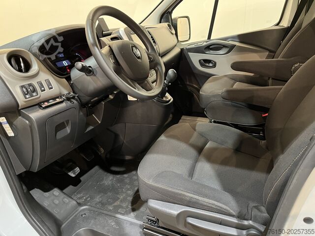 Varebil Renault Trafic 1.6 dCi L1H1 / Servicebus / Würth Inrich...