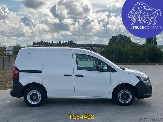 รถตู้ตู้ทึบ Renault Kangoo 1.5 DCI