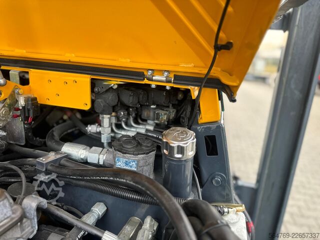 četruvirzienu iekrāvējs Combilift CB3000/LPG /2016 year/ Perfect condition