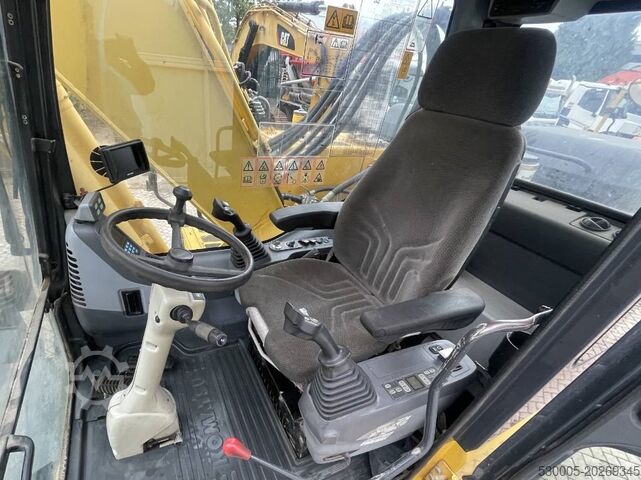 Gravemaskin på hjul Komatsu PW 180-7EO     2009
