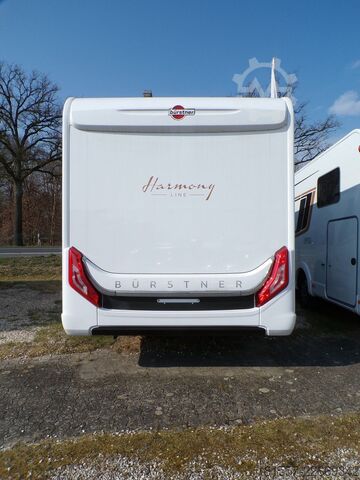 Semi-integrated camper BÜRSTNER Lyseo TD IT 736 Winterpaket. Hubbett
