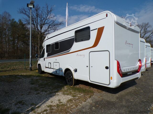 Semi-integrated camper BÜRSTNER Lyseo TD IT 736 Winterpaket. Hubbett