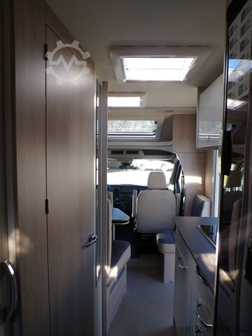 Semi-integrated camper BÜRSTNER Lineo T 690 G Winterpaket, 155 PS, Active-Paket