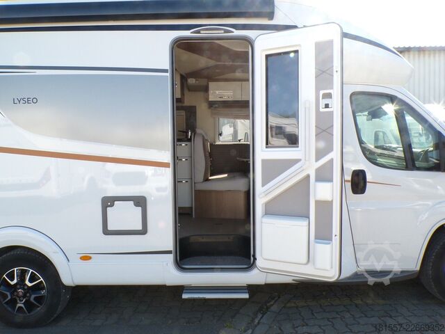 Semi-integrated camper BÜRSTNER Lyseo TD IT 690 G Harmony Line, Winterpaket, Nav