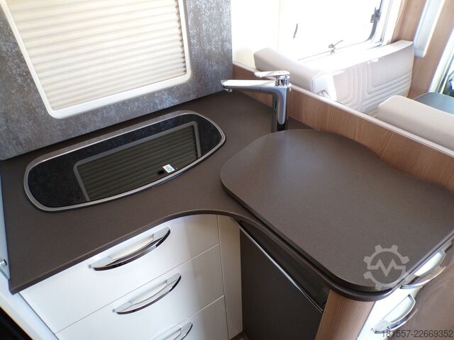 Semi-integrated camper BÜRSTNER Lyseo TD IT 690 G Harmony Line, Winterpaket, Nav