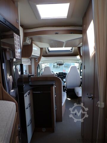 Semi-integrated camper BÜRSTNER Lyseo TD IT 690 G Harmony Line, Winterpaket, Nav
