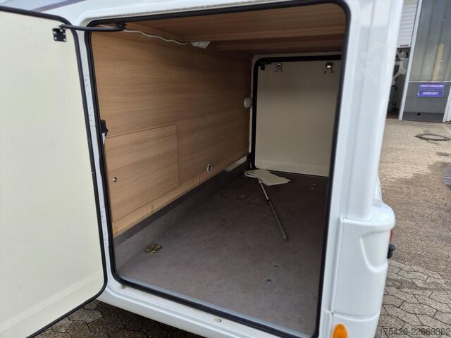Camping-car intégral FORSTER I 741 EB *Hubstützen*Navi*4250kg*