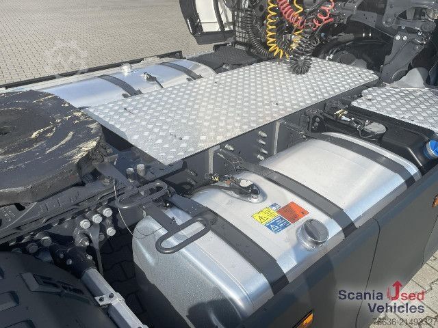 Standart çekici ünitesi Scania R 450 A4x2NB DIFF-L RETARDER FULL AIR P-AIRCO ACC