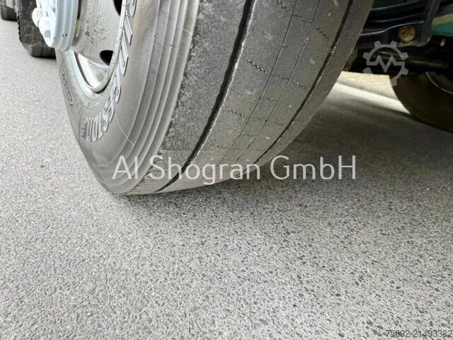Podwozie z kabiną Volvo FM 410 / 8x4 / Blatt - Luft / Eu6