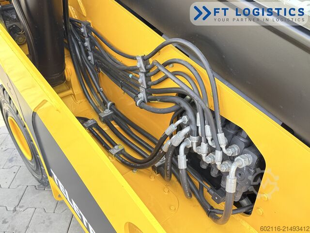 Máy xúc nâng kiểu ống lồng JCB TLT 30D NEW TIRES CABIN ONLY 4478 HOUR