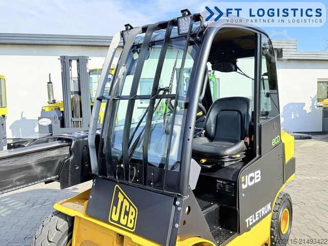 Máy xúc nâng kiểu ống lồng JCB TLT 30D NEW TIRES CABIN ONLY 4478 HOUR