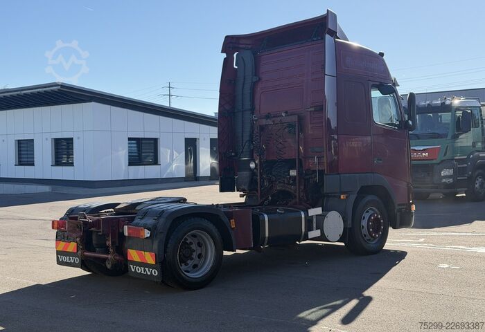 Standardni tegljač Volvo FH12-420 4x2 Sattelzugmaschine / Swiss-Vehicle