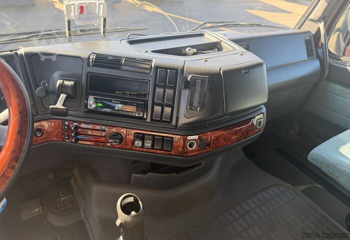 Standardni tegljač Volvo FH12-420 4x2 Sattelzugmaschine / Swiss-Vehicle
