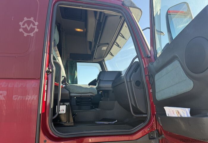 Standardni tegljač Volvo FH12-420 4x2 Sattelzugmaschine / Swiss-Vehicle