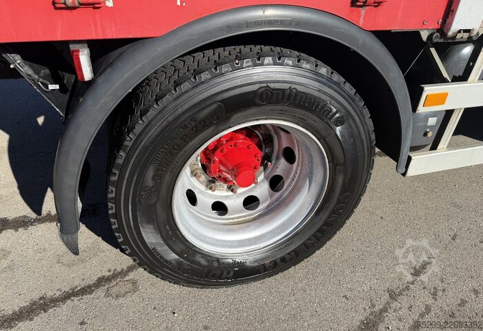 Kamion s ravnom platformom i ceradom Scania R164LB 4x2 Plane/HB / Swiss-Vehicle