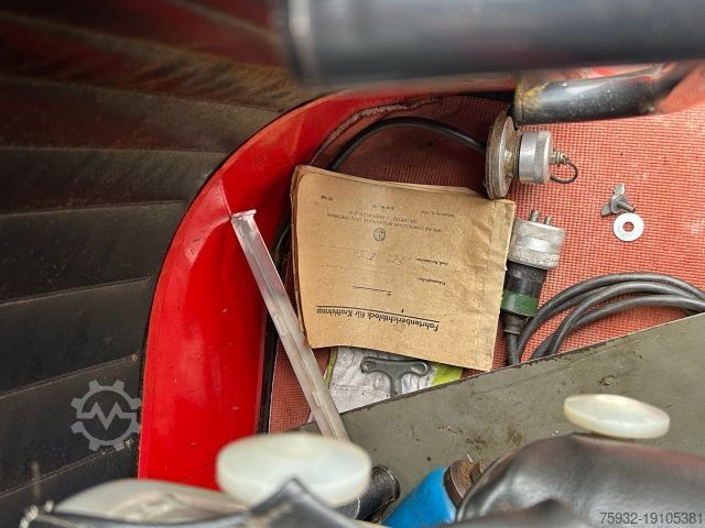 Specializētais kravas auto  IFA W 50 L  Feuerwehr Löschfahrzeug mit Anhänger