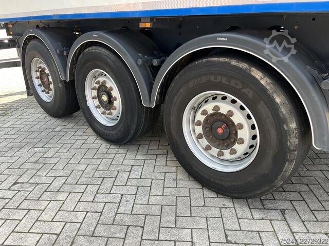 Conveyor belt trailer Dewagtere N/A Agri 60m3 Liftas