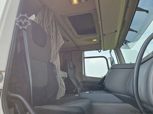 Chassis with cab DAF CF 460 6x2