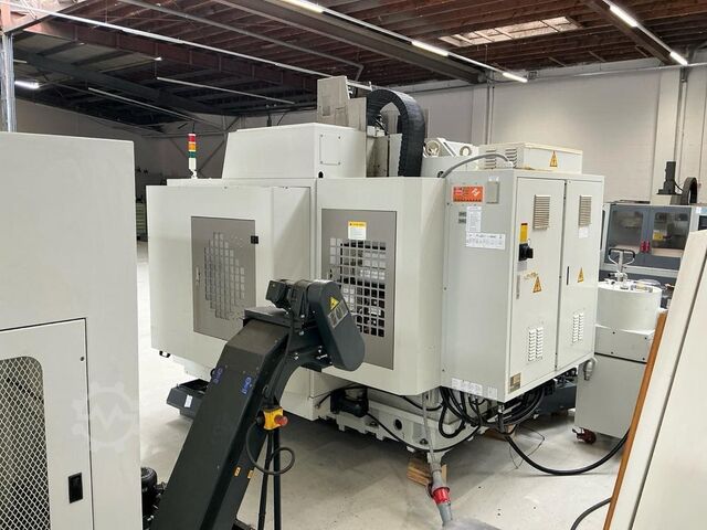 Vertical machining center MTRent MTcut V110