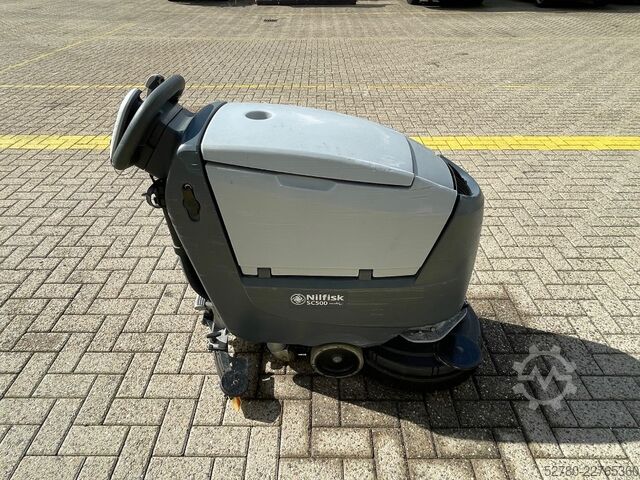 Kehrmaschine Nilfisk SC 500