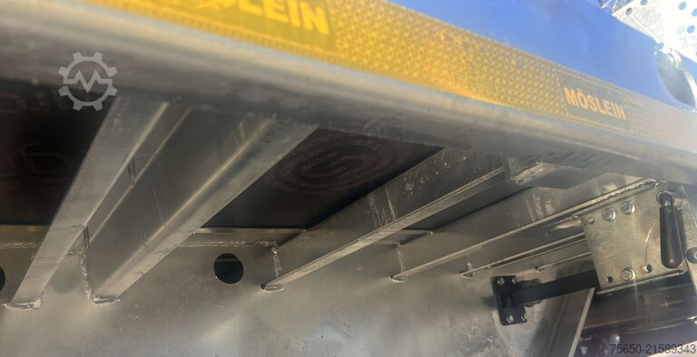 Remolque abierto Möslein T 3 Plato 8,6 m  3 Achs Jumbo- Plato- Anhänger 8,60 m, Mega