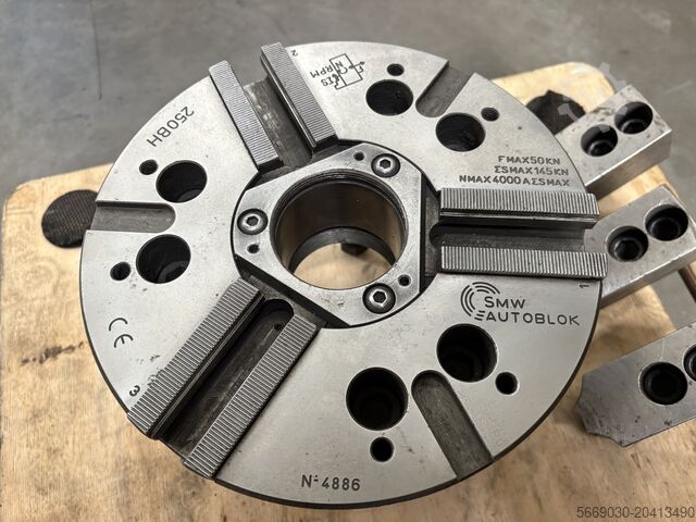 Tříčelisťové sklíčidlo SMW Autoblok 250BH