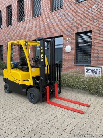 Kahveltõstuk Hyster H2.5CT