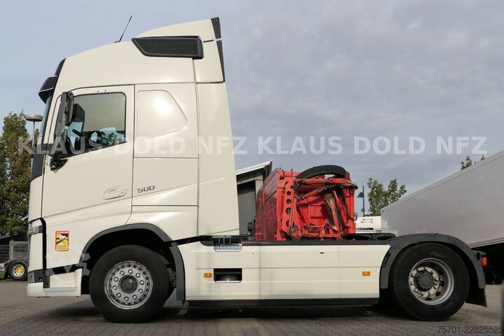 मानक ट्रैक्टर यूनिट VOLVO FH 500 Globetrotter 2-Tanks Euro 6