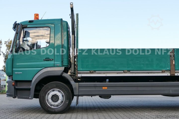 फ्लैटबेड ट्रक MERCEDES-BENZ Atego 1527 Pritsche Bordwände Euro 6