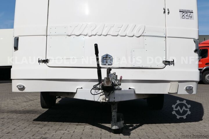 कार कैरियर ट्रेलर TURATELLO TR S 202 geschlossener Autotransporter