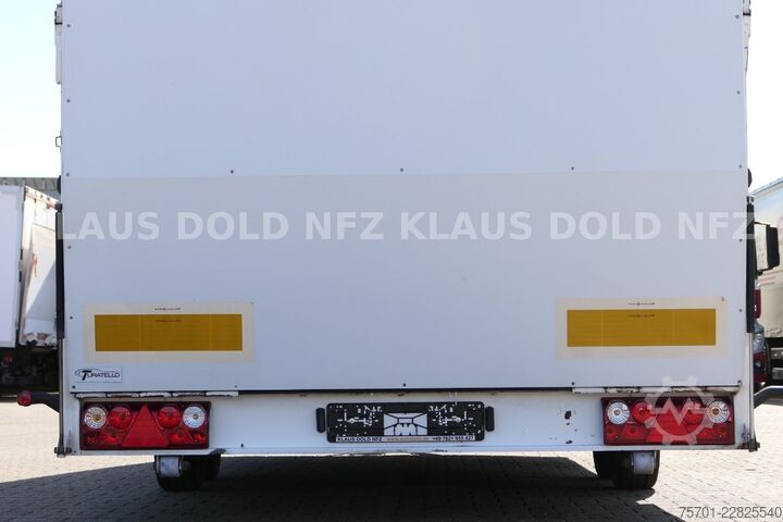 कार कैरियर ट्रेलर TURATELLO TR S 202 geschlossener Autotransporter