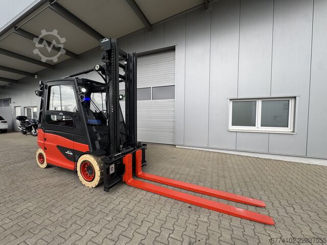 Elektryczny – 4 koła Linde E40HL-01/600--EK
