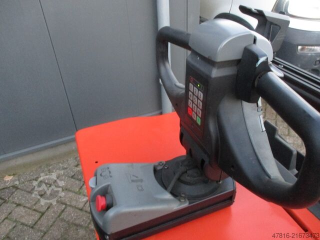 Zugmaschine TOYOTA TSE300 Tracto