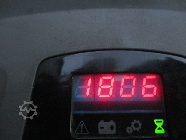 Zugmaschine TOYOTA TSE300 Tracto