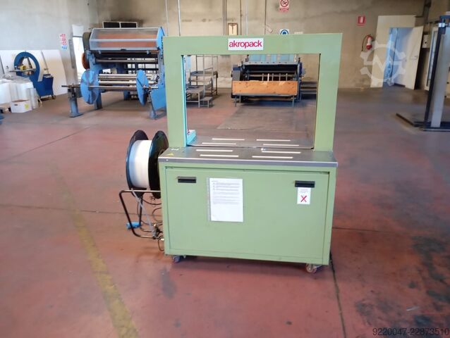 Automatisk bandningsmaskin AKROPACK AK200 Reggiatrice automatica AKROPACK AK200