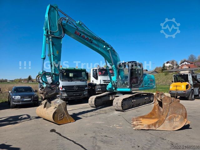 Excavadora de cadenas KOBELCO 210 NLC / Oil Quick SW 2 Löffel