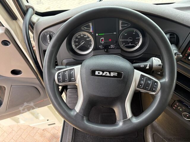 Standard tractor DAF XF 480 FT